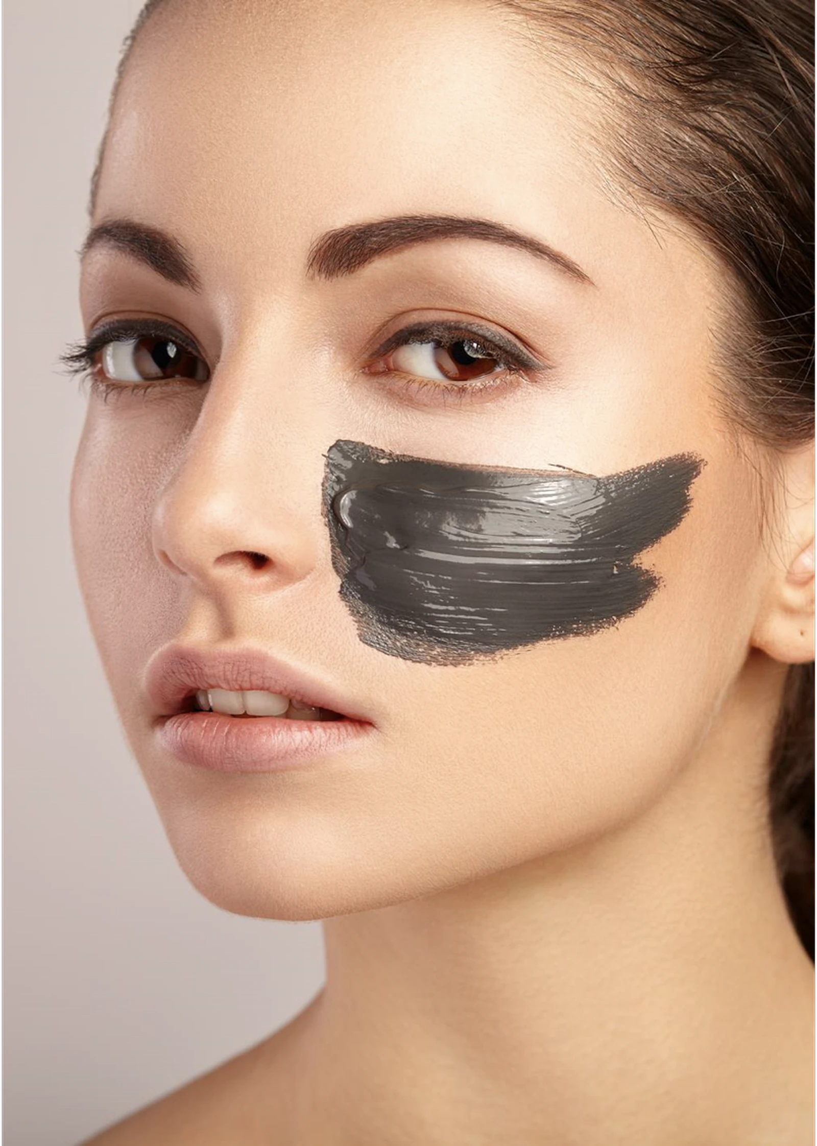 Charcoal Peel Off Mask